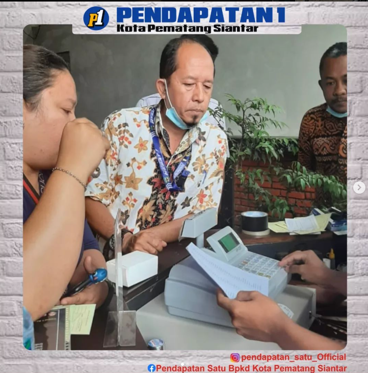 Kamis 24 Agustus 2022 Tim Pemasangan Alat Perekam Data transaksi Bidang Pendapatan 1 BPKD Kota Pemat